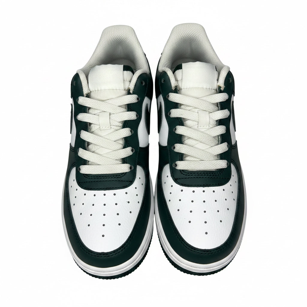 White & Dark Green Retro Low‑Top Trainers — Classic Casual Style — Size UK 5