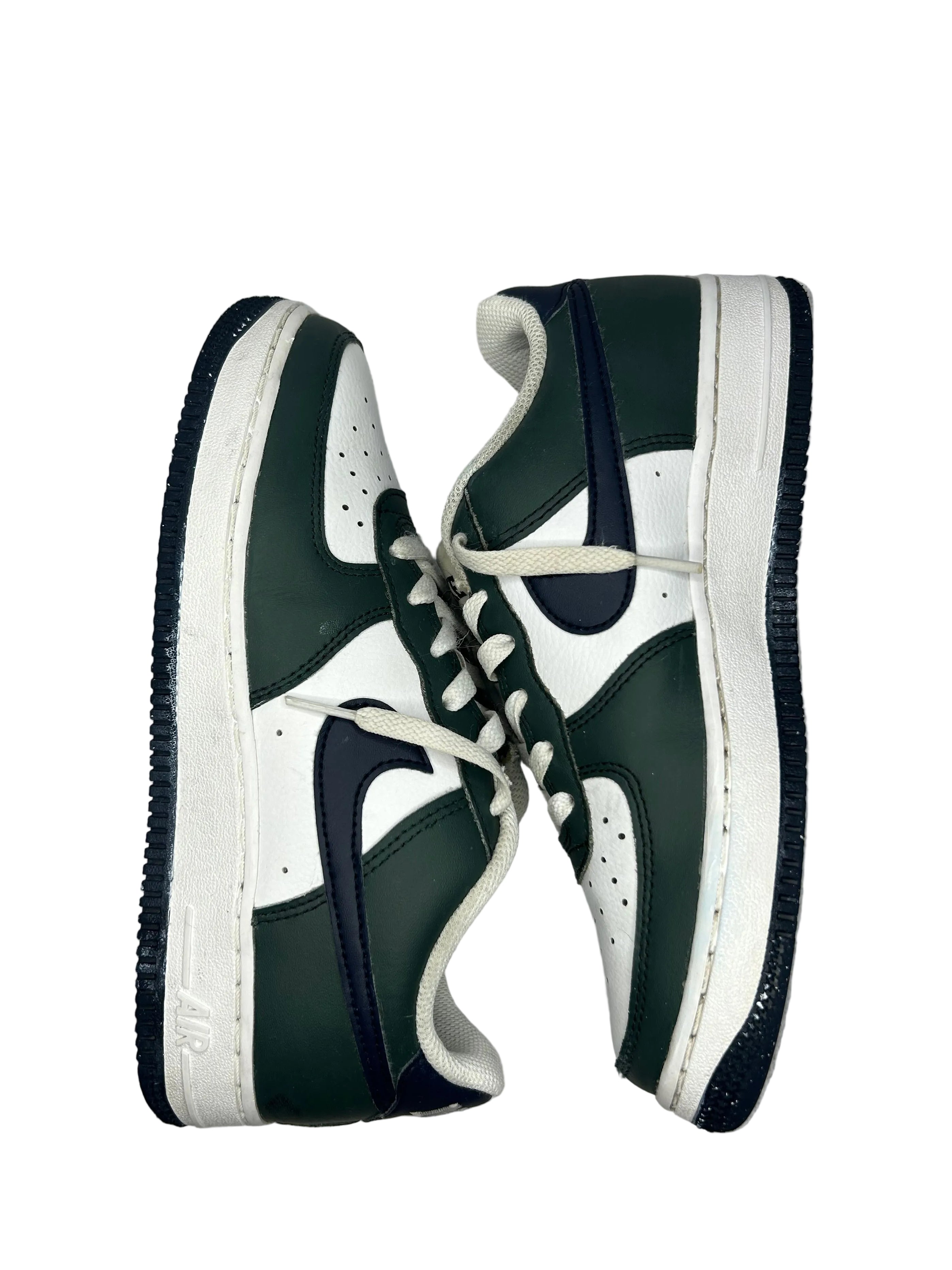 White & Dark Green Retro Low‑Top Trainers — Classic Casual Style — Size UK 5